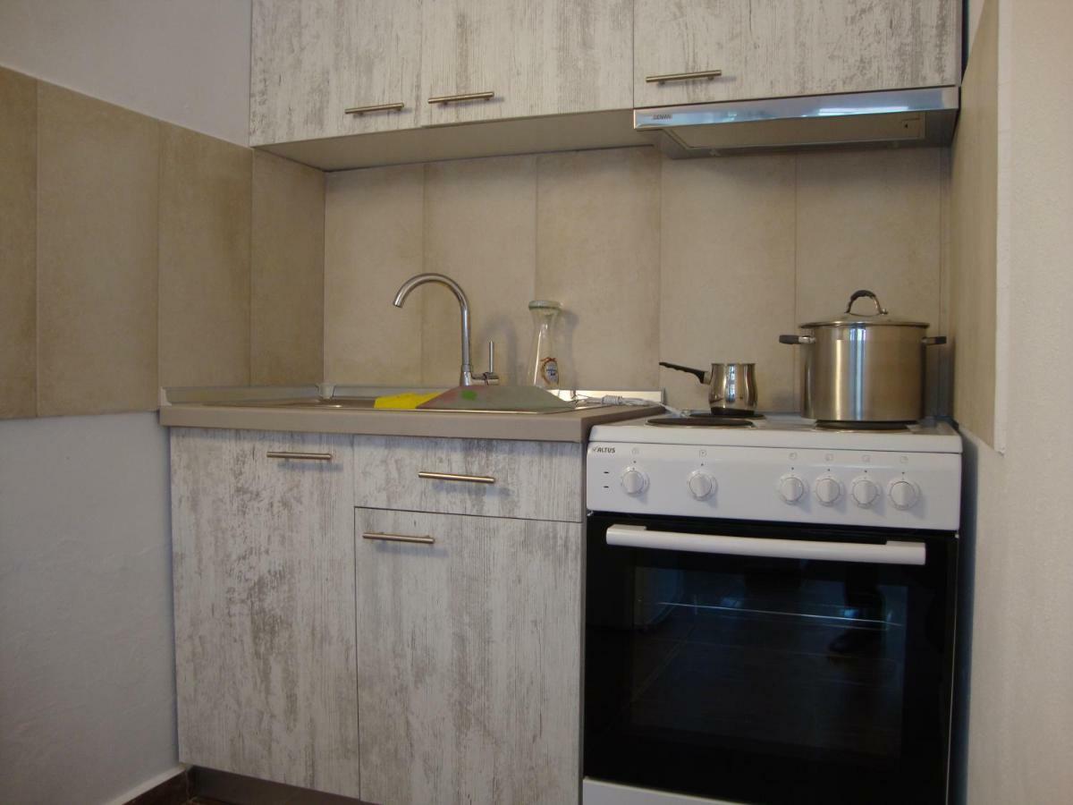 Maria Apartments Неа-Карвали Экстерьер фото